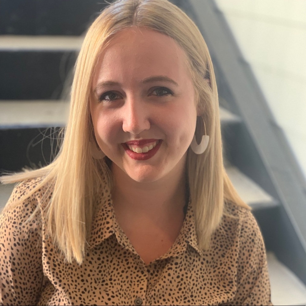 Meet your Posher, Caroline